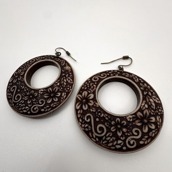 Boho Floral Carved Dangle Earrings - Picture 1 of 3